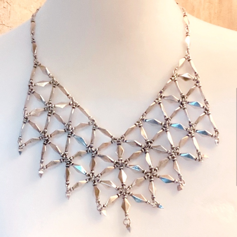 LUCKY BRAND silver bib necklace